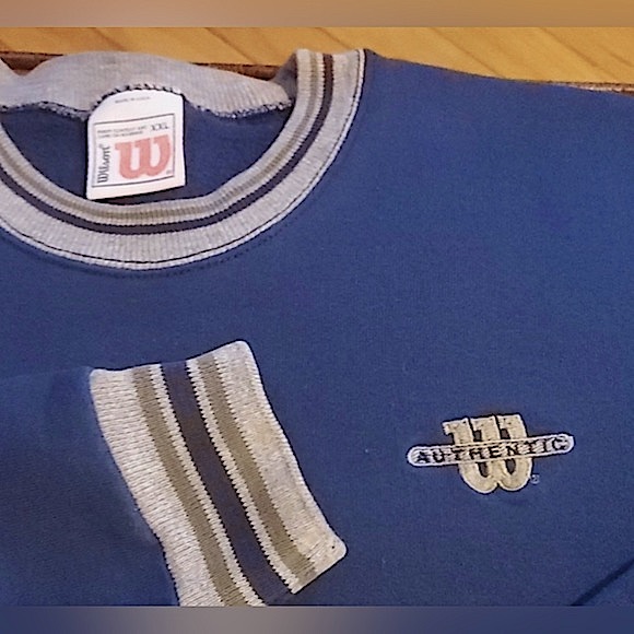 VTG 90’s Wilson Sweatshirt Navy Blue Logo Contrast Pullover: Size XXL - Picture 3 of 4